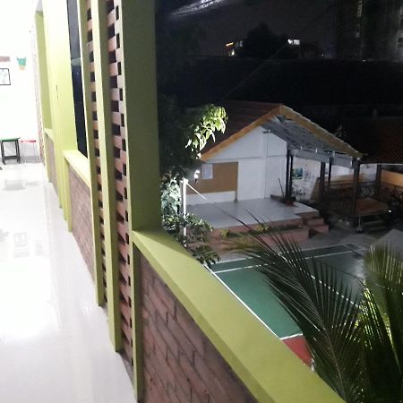 Omah Kenari Malioboro Hotel Джокякарта Екстериор снимка
