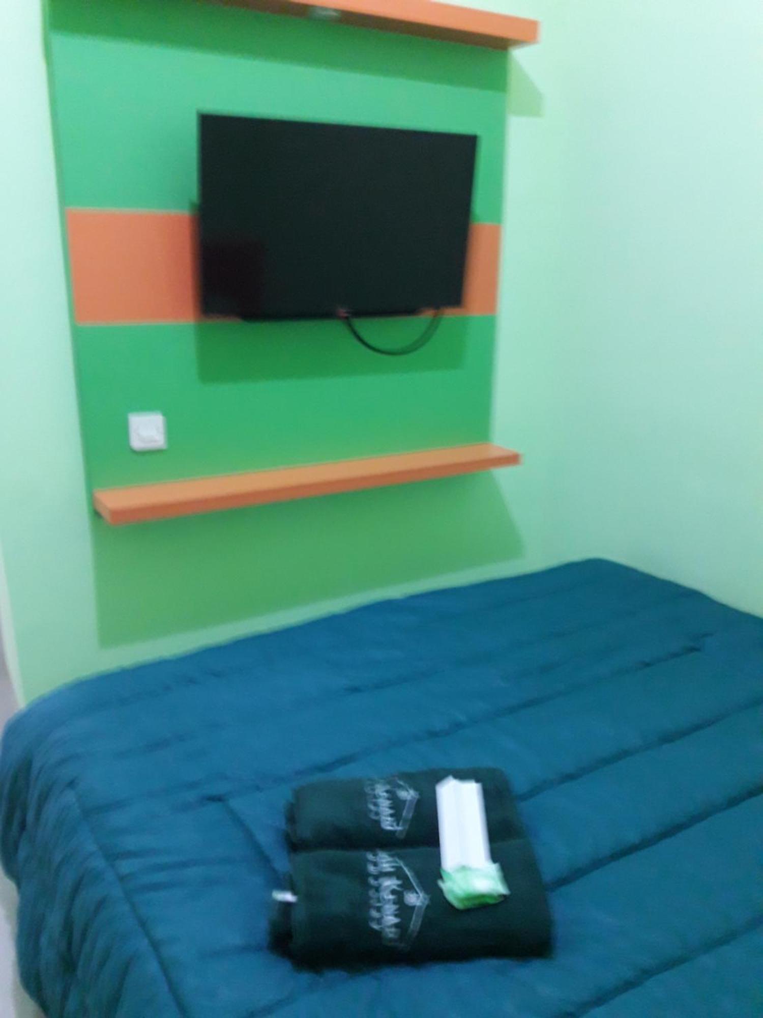 Omah Kenari Malioboro Hotel Джокякарта Екстериор снимка